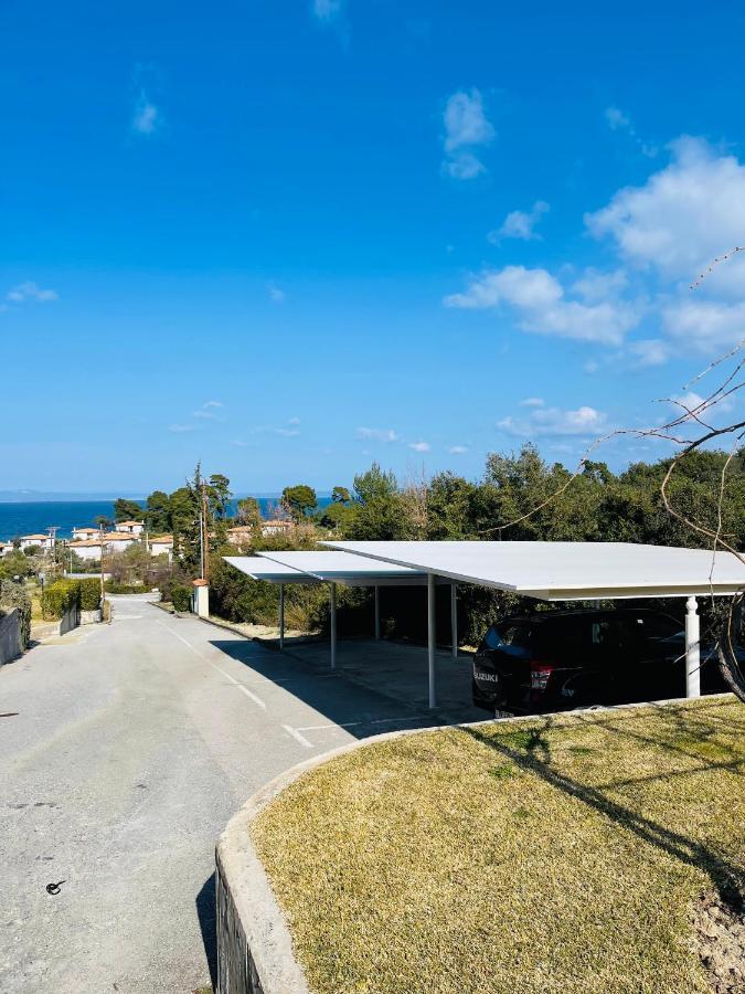 Detached Villa With Sea View Hanioti Eksteriør billede